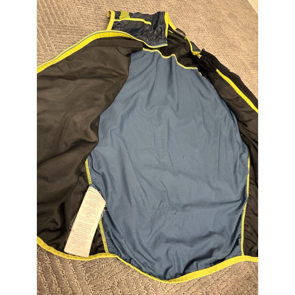 La Sportiva Windbreaker Hustle Vest Gray Yellow Trim Medium Men’s - Picture 7 of 12